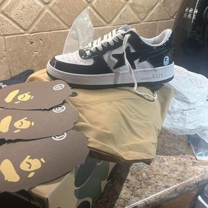 Bapesta black 8.5/10 condition